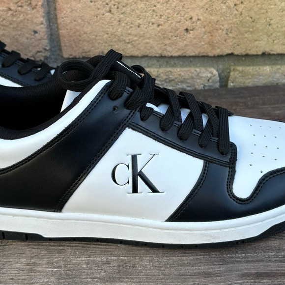 Calvin Klein Size 10.5 Men Low Cmdavery2-r  Sneakers Black/white New Without Box - Picture 9 of 14